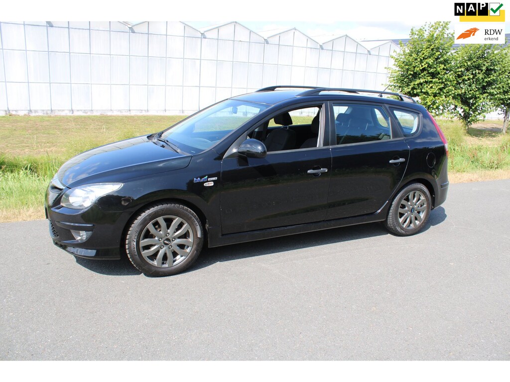 Hyundai i30 CW 1.4i i-Drive Cool met Nieuwe Apk