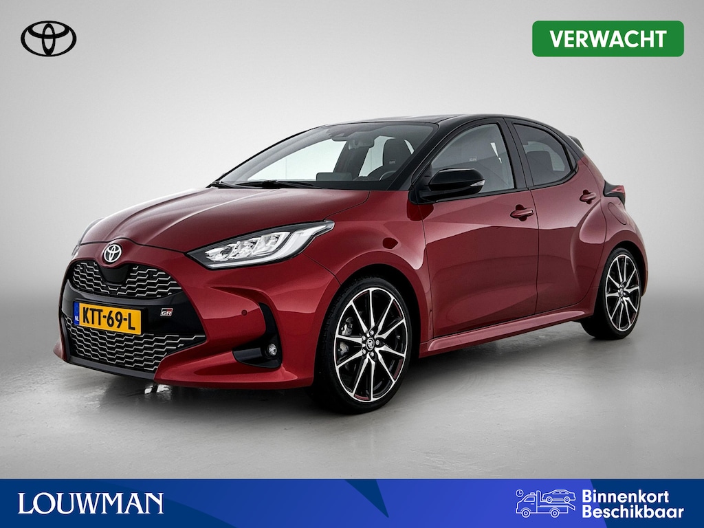 Toyota Yaris 1.5 Hybrid GR Sport | Head-Up Display | Stoel+Stuurverwarming | Dodehoek detectie | Parkeersensoren voor+achter | Navigatie | Apple CarPlay/Android Auto | Cruise Control Adaptive |
