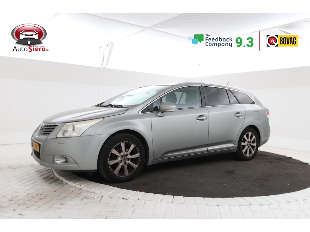 Toyota Avensis Wagon 2.0 VVTi Executive Business Navigatie, leer, climate,