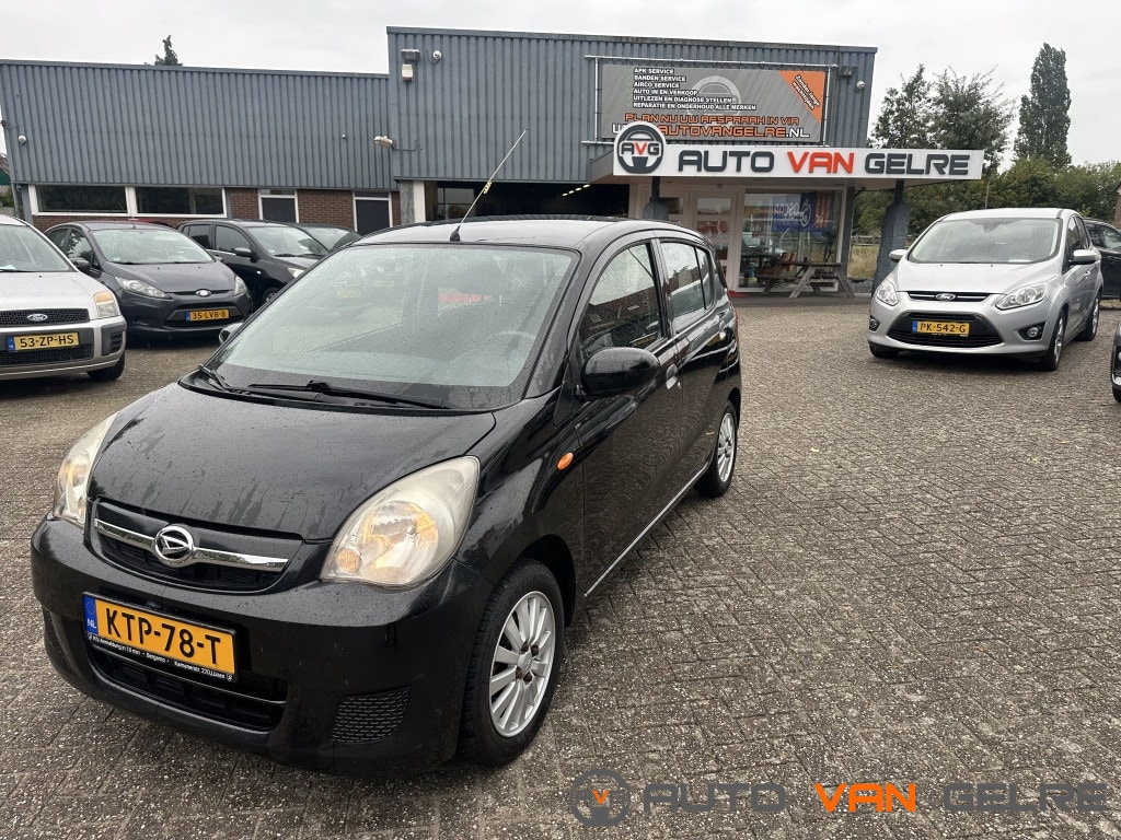 Daihatsu Cuore 1.0 Premium 5Drs Airco Zwart Zuinige Auto
