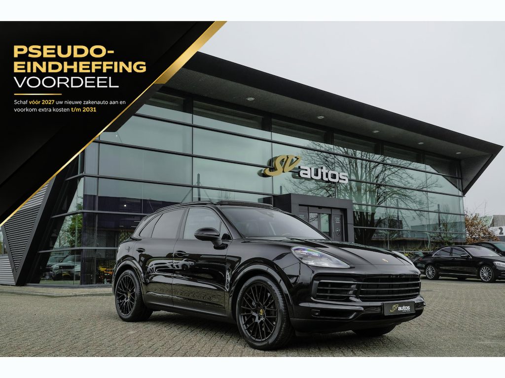 Porsche Cayenne S 2.9 S 441pk Panoramadak Trekhaak elektrisch Comfortstoelen Black edition Luchtvering DAB Sfeerverlichting