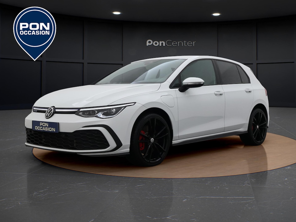 Volkswagen Golf 1.4 eHybrid GTE | Navigatie | Trekhaak | Camera | Stuur-/Stoelverwarming | ACC | 19'' |