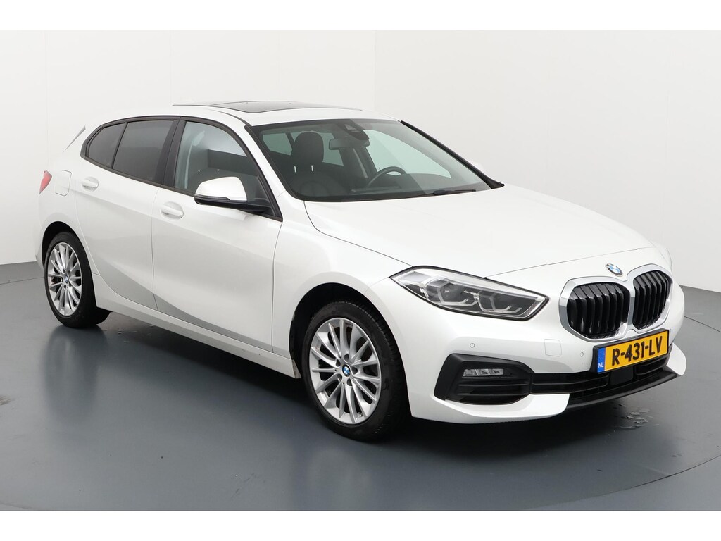 BMW 1-Serie 120i Business Edition Plus – compacte klasse met een zakelijke touch