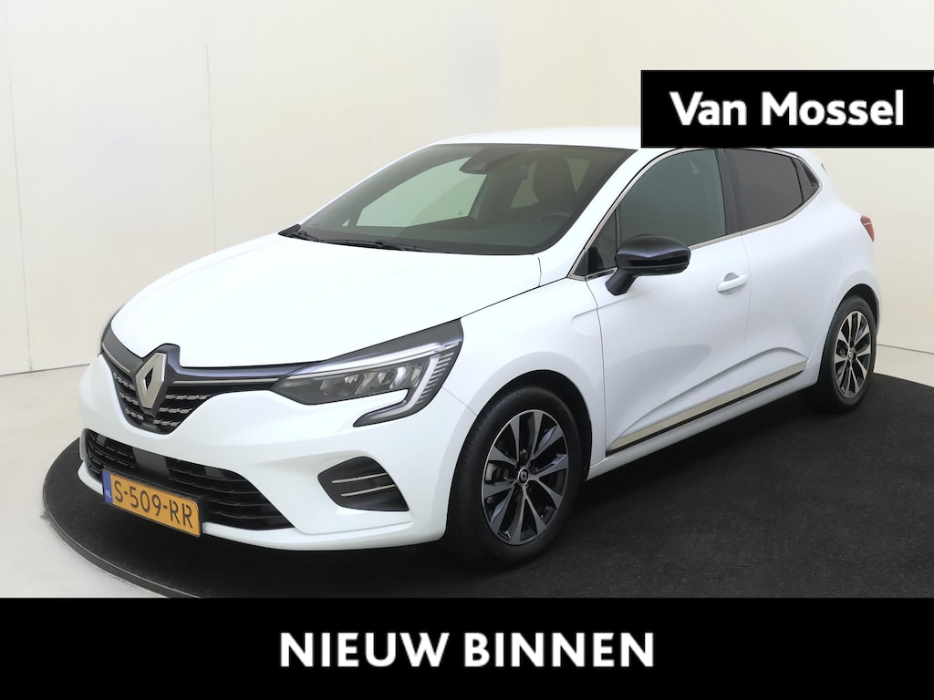 Renault Clio 1.6 E-Tech Hybrid 145 Techno | Pack Advanced Safety | Apple Carplay/Android Auto | cruise control | electronic climate control | kunstlederen/stof bekleding | LED koplampen | lichtmetalen velgen 16" | navigatiesysteem | rijstrooksensor met correctie