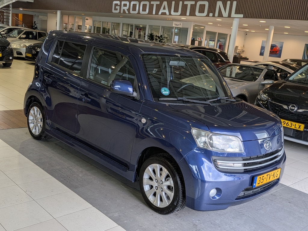 Daihatsu Materia 1.3 Funk Airco, Stuurbekrachtiging