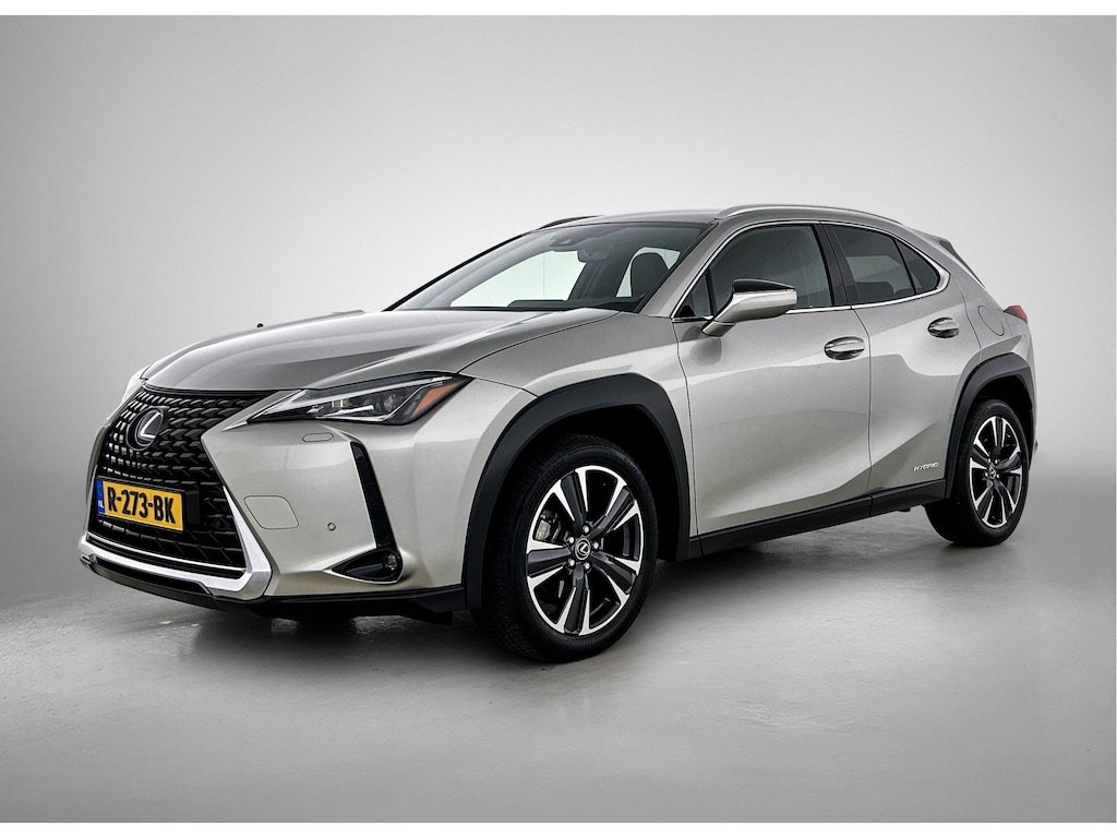 Lexus UX 250h Preference Line | Parkeersensoren | Apple CarPlay / Android Auto | 18" LM Velgen |