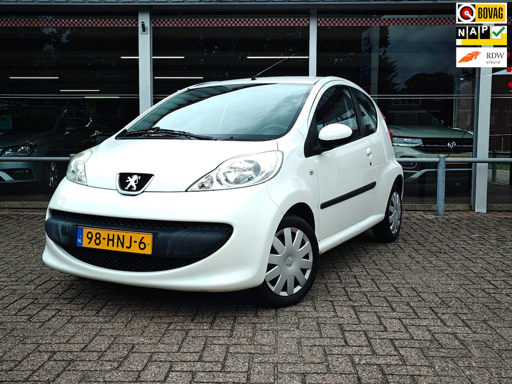 Peugeot 107 1.0-12V XS | Airco | Elektrische ramen | Carplay & Android Auto | All season banden