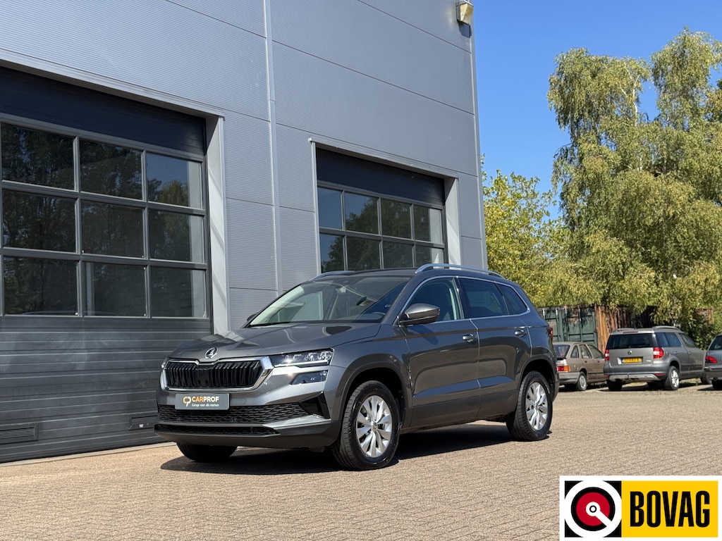 Skoda Karoq 1.5 TSI ACT Business Edition Rijklaar incl. 12 maanden BOVAG-garantie | Achteruitrijcamera | Apple Carplay/Android Auto | Cruise Control | Virtual Cockpit | Climatronic |