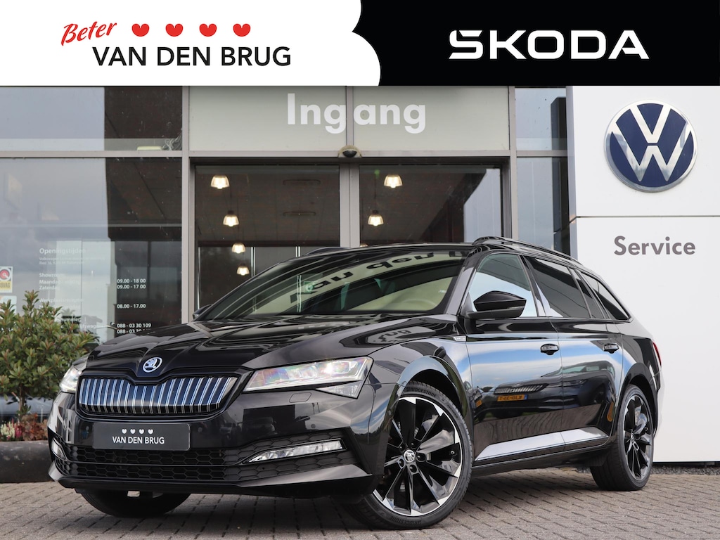 Skoda Superb Combi 1.4 TSI 218 pk DSG iV Sportline Business | Trekhaak | ACC | LED Matrix | 360 Camera | SmartLink | Voorstoelen met Geheugen | Stoel + Stuurverwarming |