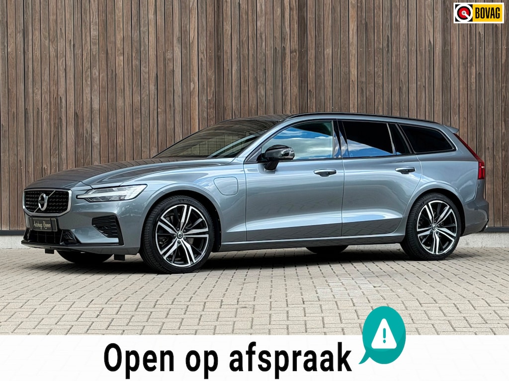 Volvo V60 2.0 T8 Twin Engine AWD R-Design / Bowers & Wilkins