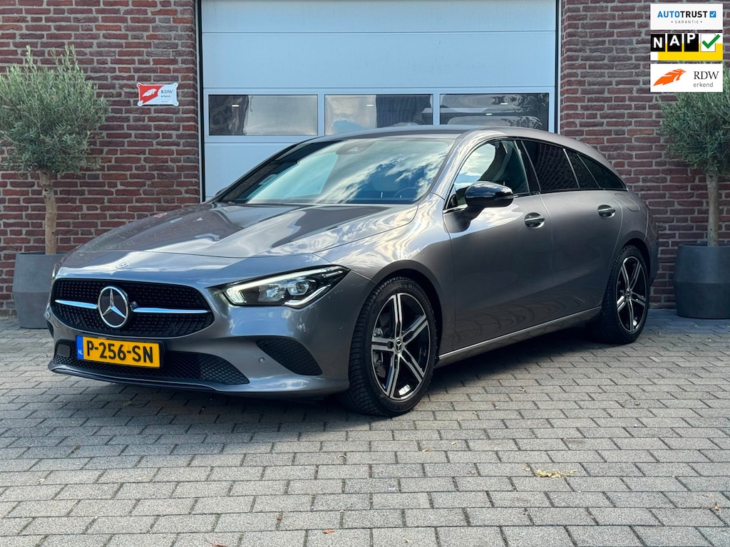 Mercedes-Benz CLA Shooting Brake 200 Luxury Line|Trekhaak|Leer|Camera|