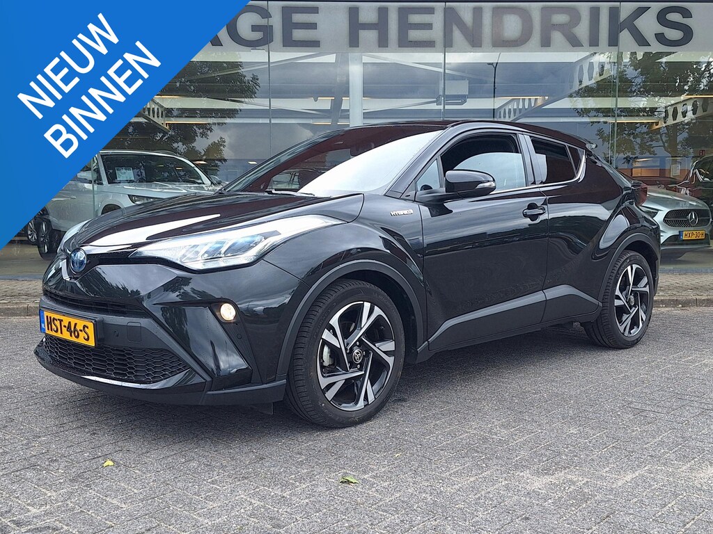 Toyota C-HR / C-HR+ 2.0 Hybrid Dynamic | Apple Carplay Android Auto | Adaptive CC | Camera | Climate Control | 18"LM |