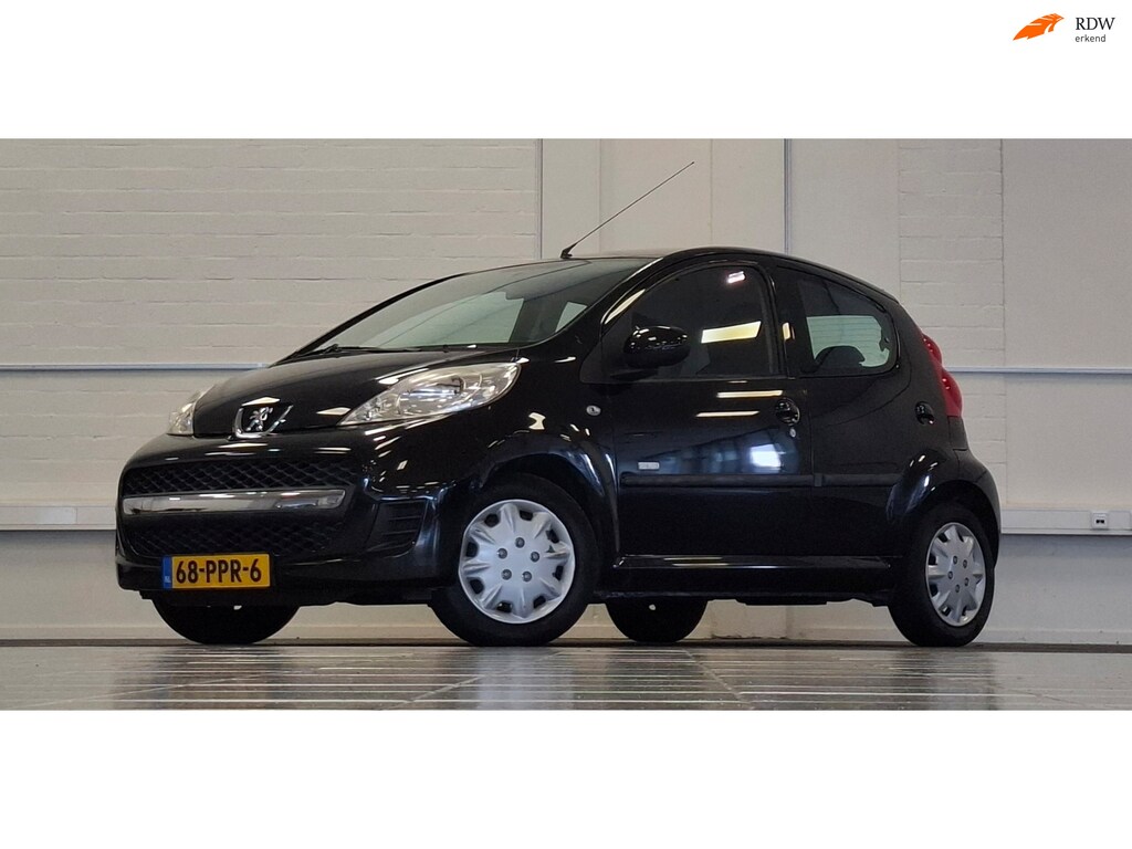 Peugeot 107 1.0i 12V Millesim 200 Airco Elek. pakket Garantie APK 09-05-2027