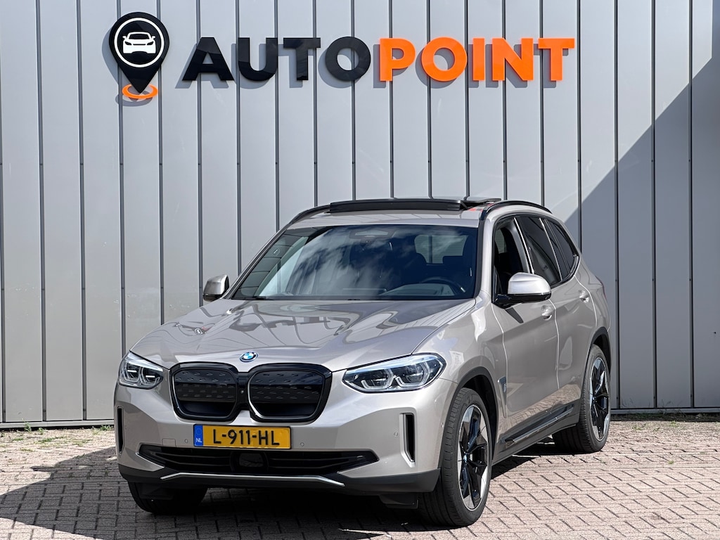 BMW iX3 High Executive 80 kWh PANO Harman&kardon SOH 97% TREKHAAK LED LEER