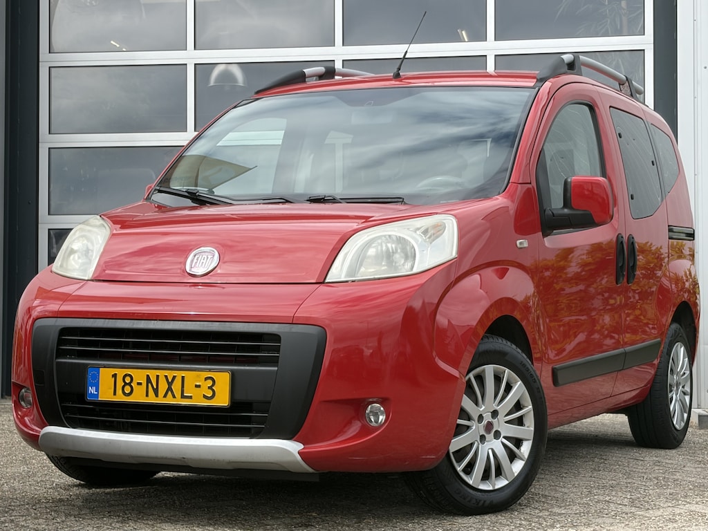 Fiat Qubo 1.4 Trekking Limited Edition 74pk | Airco | Boordcomputer | Dakrails | Isofix bevestiging voor kinderzitjes | Radio cd speler | Twee zijschuifdeuren | Zeer nette auto!