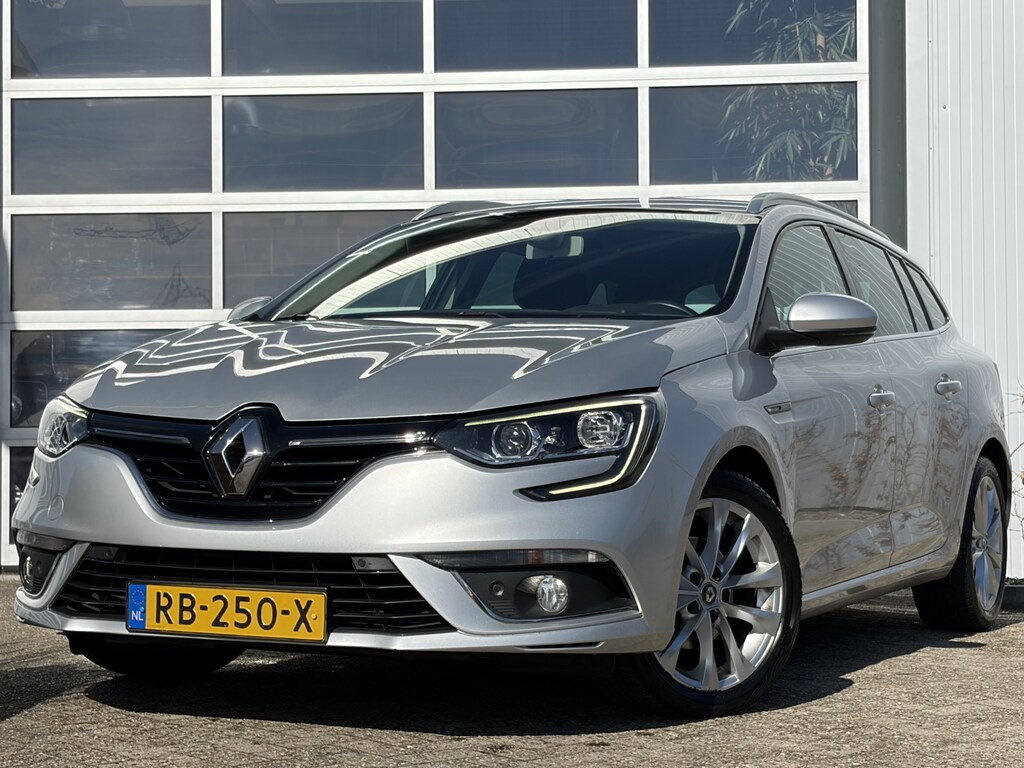 Renault Megane Estate 1.2 TCe Zen 100pk | Apple Carplay/Android Auto | Cruise control | DAB | Navigatiesysteem full map | Parkeersensor voor en achter | Trekhaak afneembaar | Zeer nette auto!