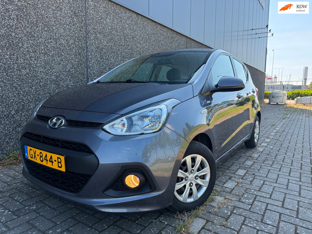Hyundai i10 1.0i i-Motion Comfort/CRUISE/CLIMA/WEINIG KMS/