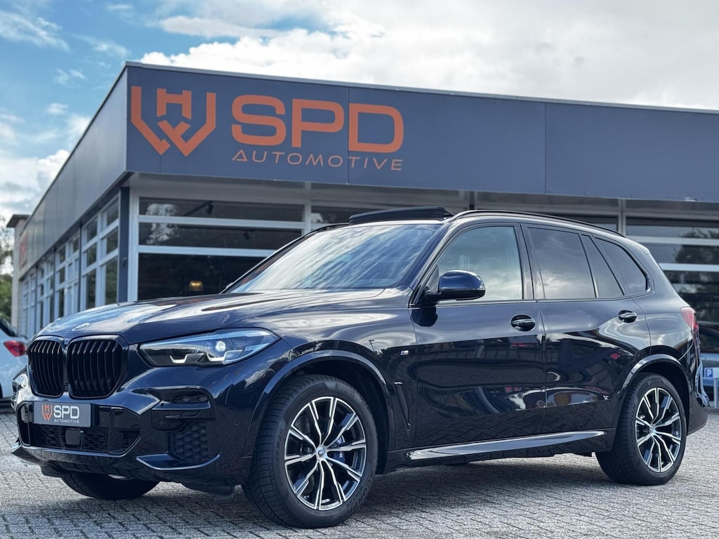 BMW X5 xDrive30d M-Sport|Pano|Indivi|Lucht|Sfeerve|El.Trekha