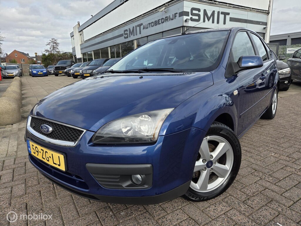 Ford Focus 1.8-16V Ambiente Flexifuel AC/CC/1eEigenaar/NLAut