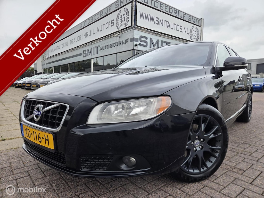 Volvo V70 2.0 T5 Momentum Aut/Leder/ECC/CC/PDC