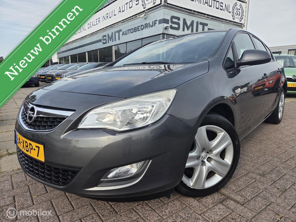 Opel Astra 1.4 Turbo Anniversary Edition Leder/Nav/Trekhaak