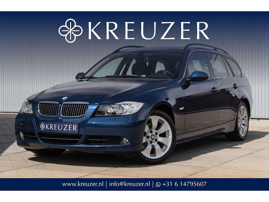 BMW 3-Serie Touring 325i Executive | Sportstoelen | PDC | Xenon | Stoelverwarming