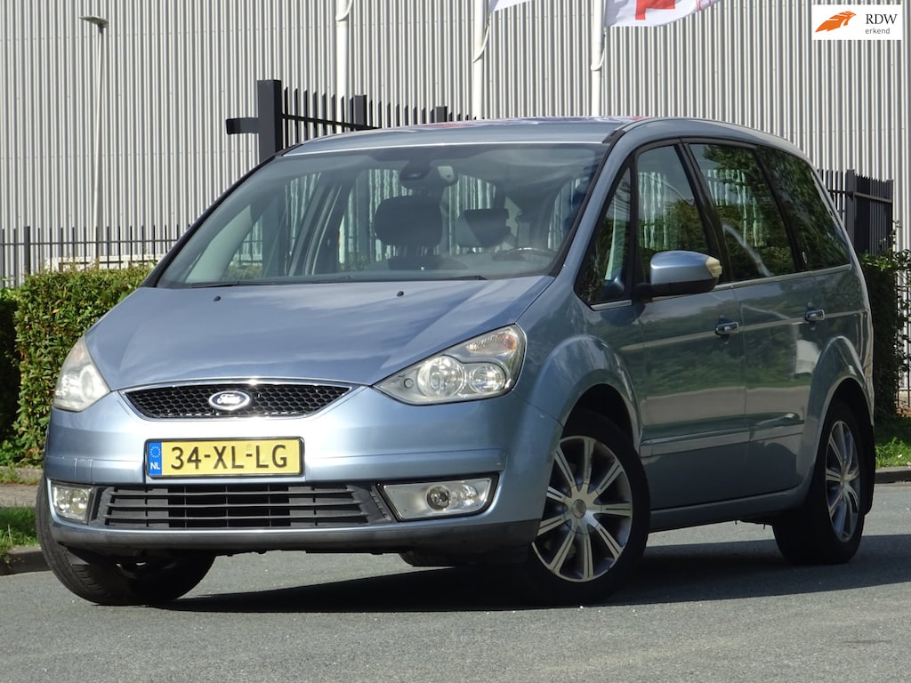 Ford Galaxy 2.0-16V Ghia 7-PERSOONS NAP/CLIMA/CRUISE/APK