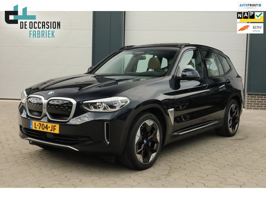 BMW iX3 High Executive 80 kWh Pano Trekhaak Keyless Memory Headup Harman Kardon