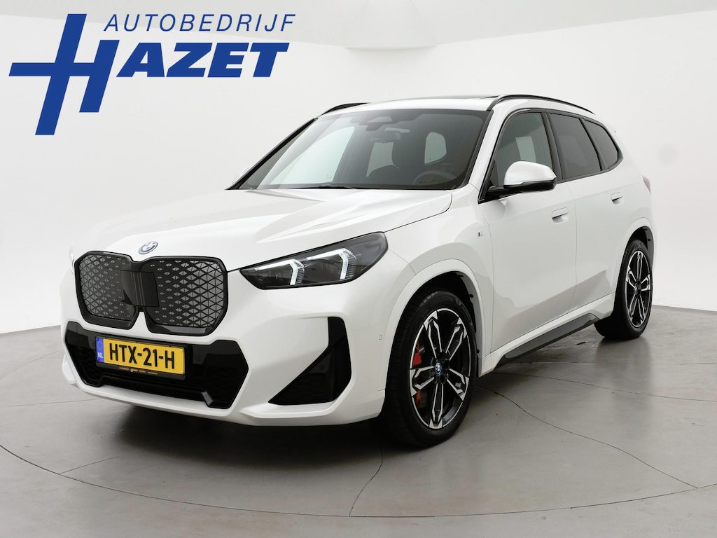 BMW iX1 eDrive20 67 kWh M-SPORT *46 KM NIEUW* + PANORAMA | PREMIUM | 19 INCH | M-REMMEN