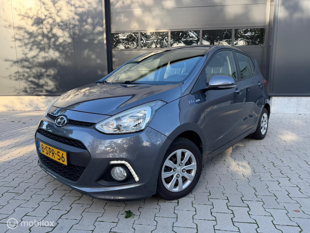 Hyundai i10 1.0i i-Motion Comfort Plus Airco Clima Weinig KM