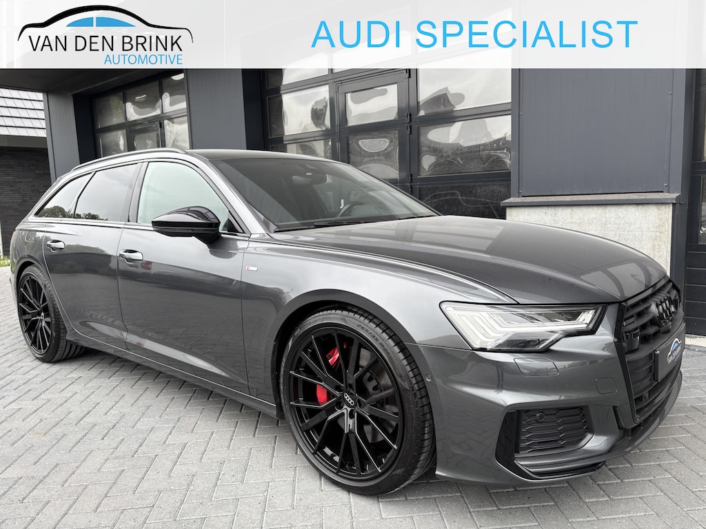 Audi A6 Avant 55 TFSIe quattro S-line Competition RS seats