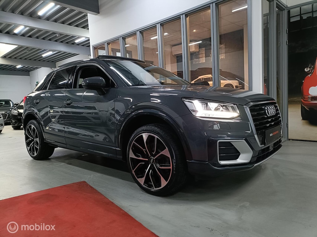 Audi Q2 1.4TFSI 150 pk S-TRONIC GREY PANORAMA LED NAVI XENON PDC XENON ZEER NETJES