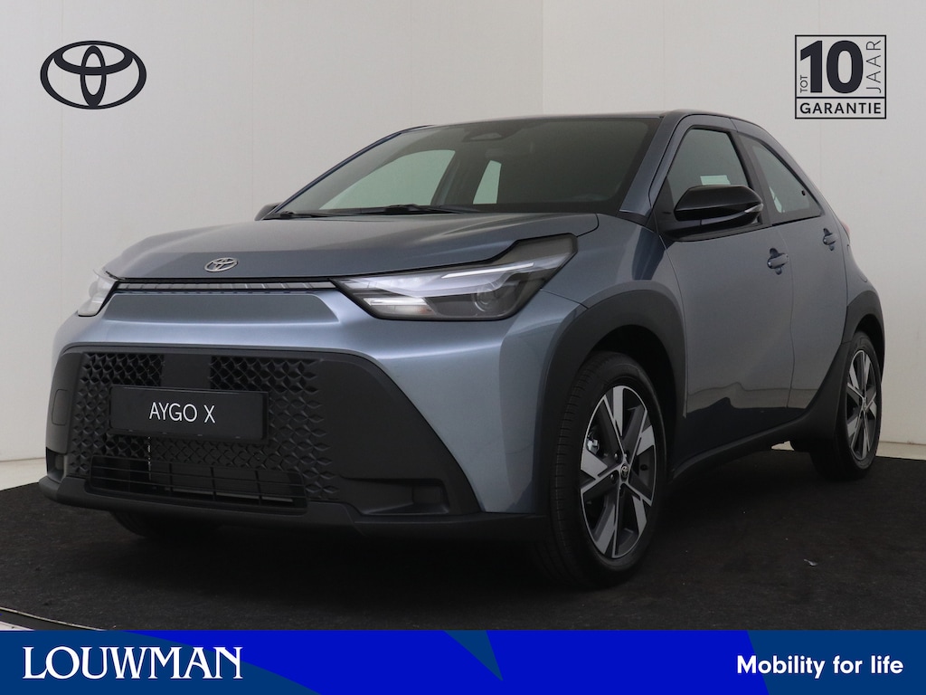 Toyota Aygo X Hybrid 115 play Go Pack | DEMO & DIRECT LEVERBAAR | 17 inch LM velgen |