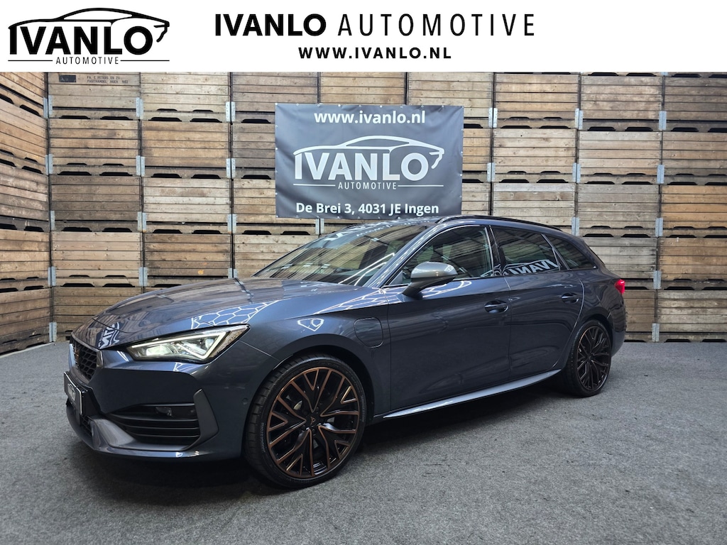 CUPRA Leon Sportstourer 1.4 e-Hybrid VZ Performance Pano Carbon-Kuipstoelen 19"LM