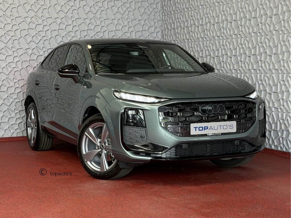 Audi Q3 Sportback 35 TFSI S-EDITION HYBRID ZONDER STEKKER PANO SCHUIFDAK TREKHAAK ELEK.KLEP
