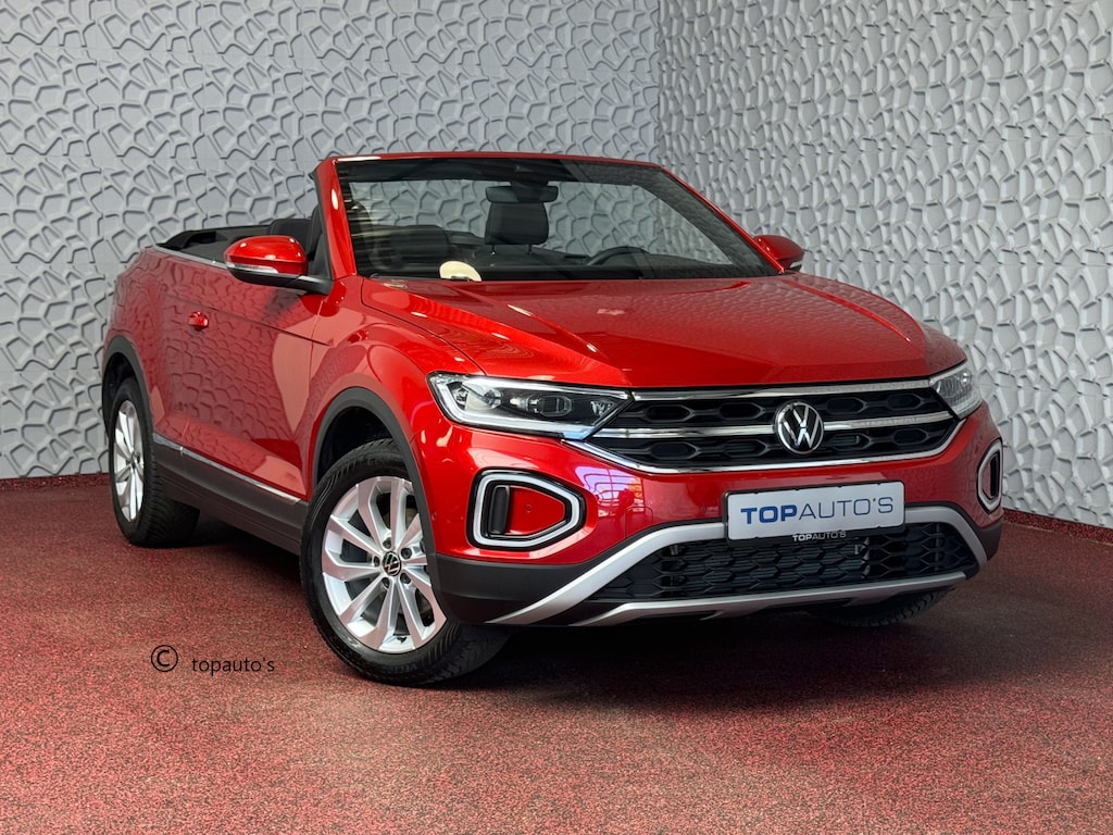 Volkswagen T-Roc Cabrio TSI 110 PK NAVI IQ.LED STOEL/STUUR.VERW DAB ADAP.CRUISE VIR.COCKPIT CARPLAY ✅Top Auto's Wijchen. 30 Jaar Specialist in Volkswagen : Alle Type's : R-Line Edition / Style / First Edition / Highline / Life , Zowel PHEV / HEV / MHEV / Benzine ✅