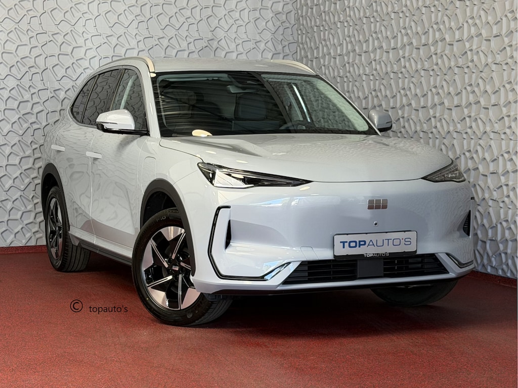 Geely E5 Pro+ 68 kWh | 475 km WLTP | Moonlight Silver 8 Jaar Garantie | 360° Camera | Warmtepomp | Leder | Blind Spot