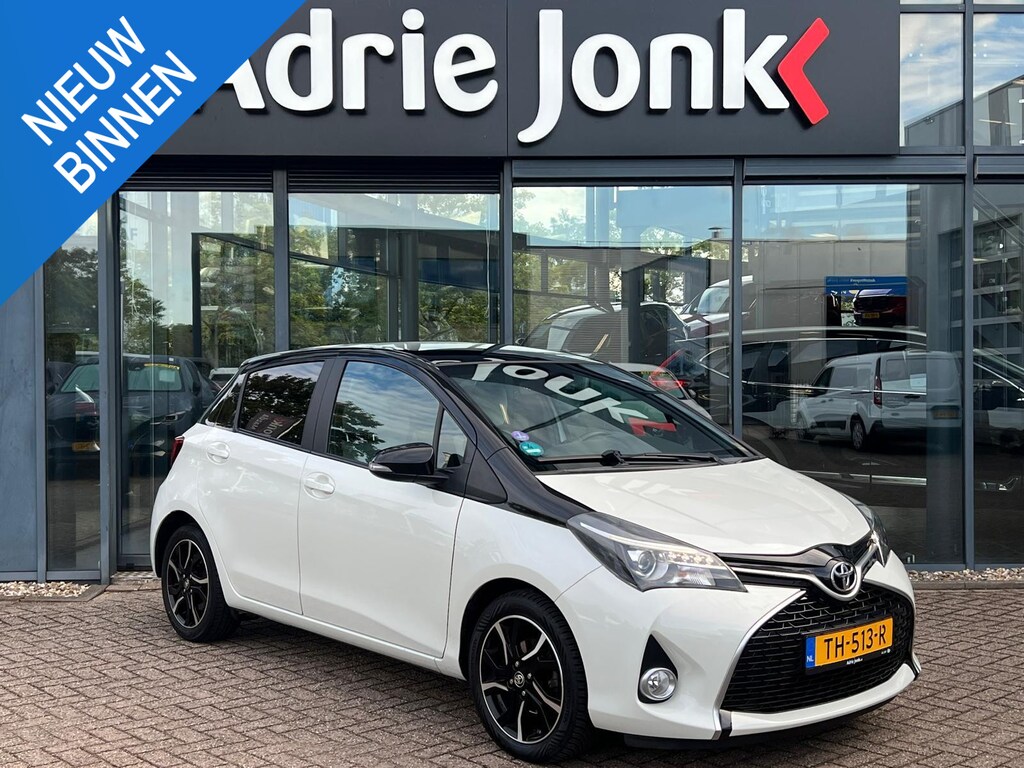 Toyota Yaris 1.0 VVT-i Trend | CRUISE CONTROL | ACHTERUITRIJCAMERA | BI-TONE | CLIMATE CONTROL | ALL SEASON BANCEN | 16 INCH LMV |