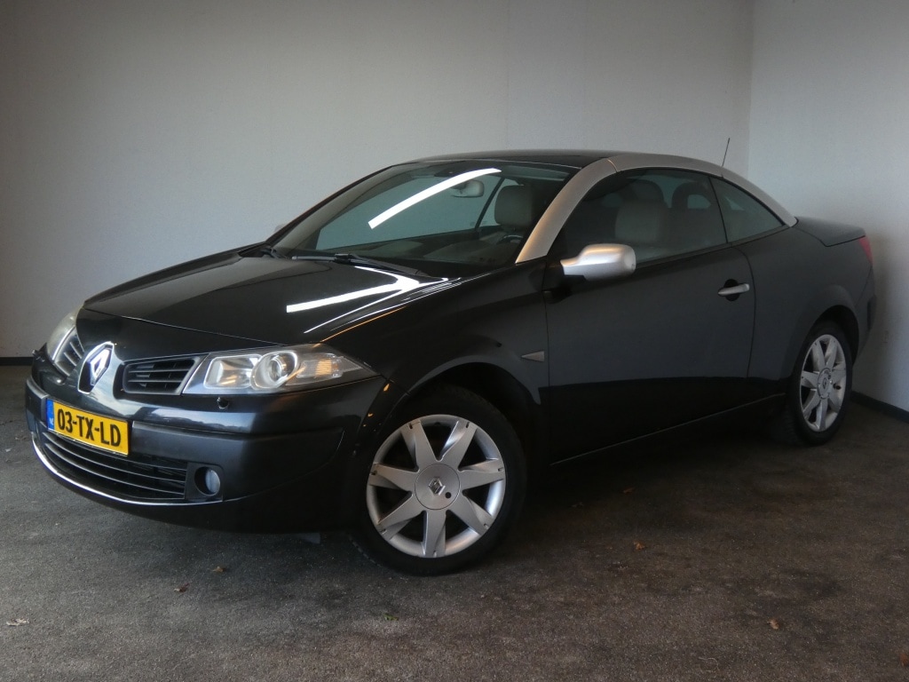 Renault Megane Coupé-Cabriolet 2.0-16V Tech Line