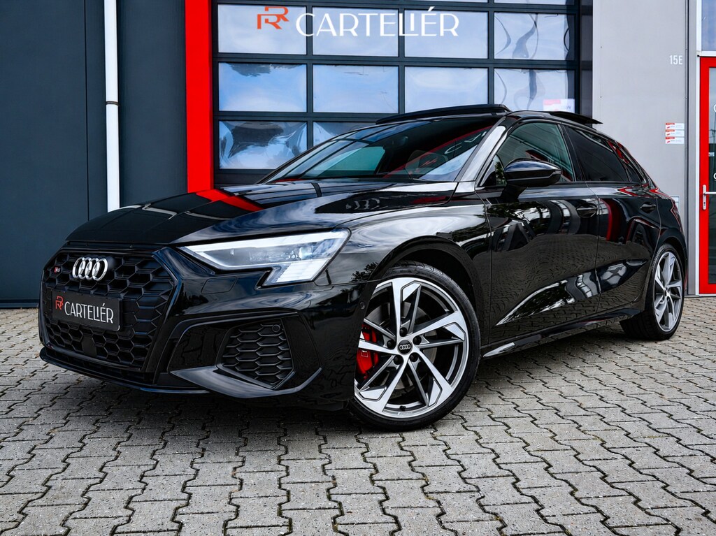 Audi S3 2.0 TFSI S3 Quattro 310PK | Pano | B&O | Head-Up | Alcantara RS Seats | Keyless | Digital Dash | Memory | Carplay | Matrix Led | ACC | Lane Assist | Ambient Sfeerverlichting | Dodehoek Detectie