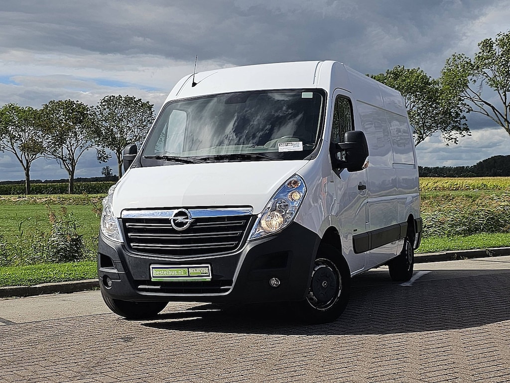 Opel Movano 2.3