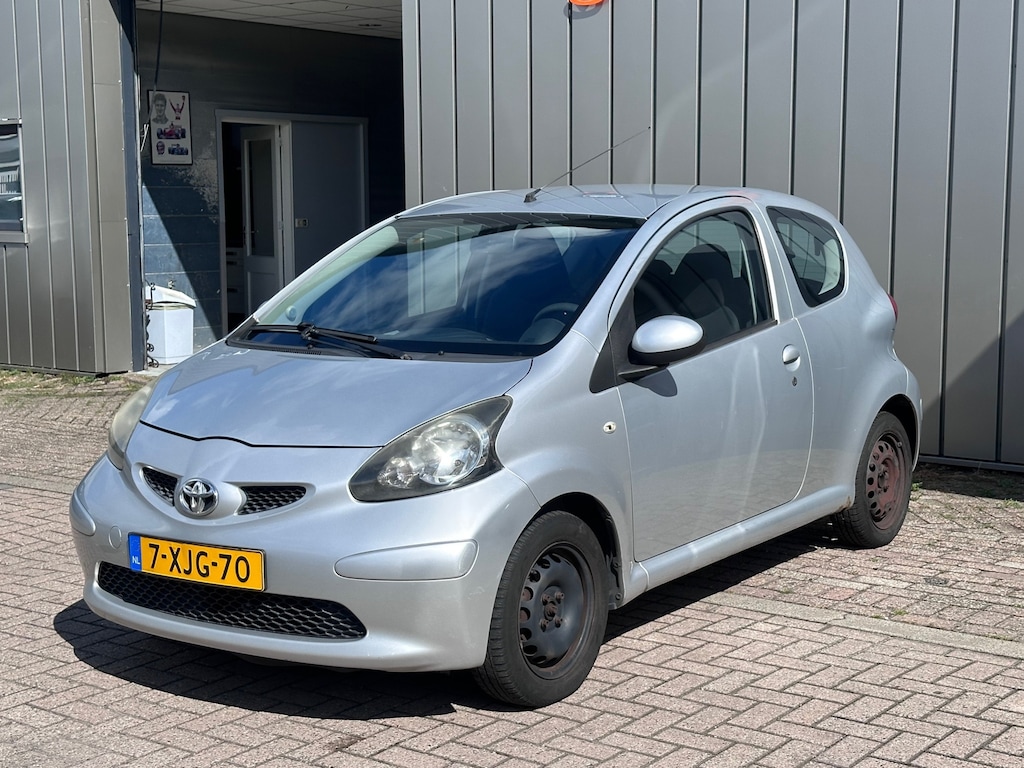 Toyota Aygo 1.0-12V + AIRCO AUTOMAAT