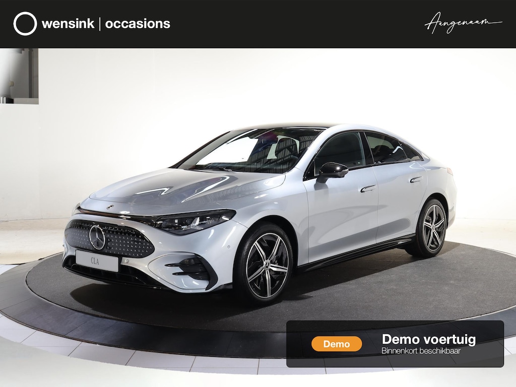 Mercedes-Benz CLA 250+ Launch Edition 85.5 kWh | Nightpakket | Panoramadak | Warmtepomp | Distronic | 360° Camera | Dodehoekassistent | Apple Carplay/Android Auto |