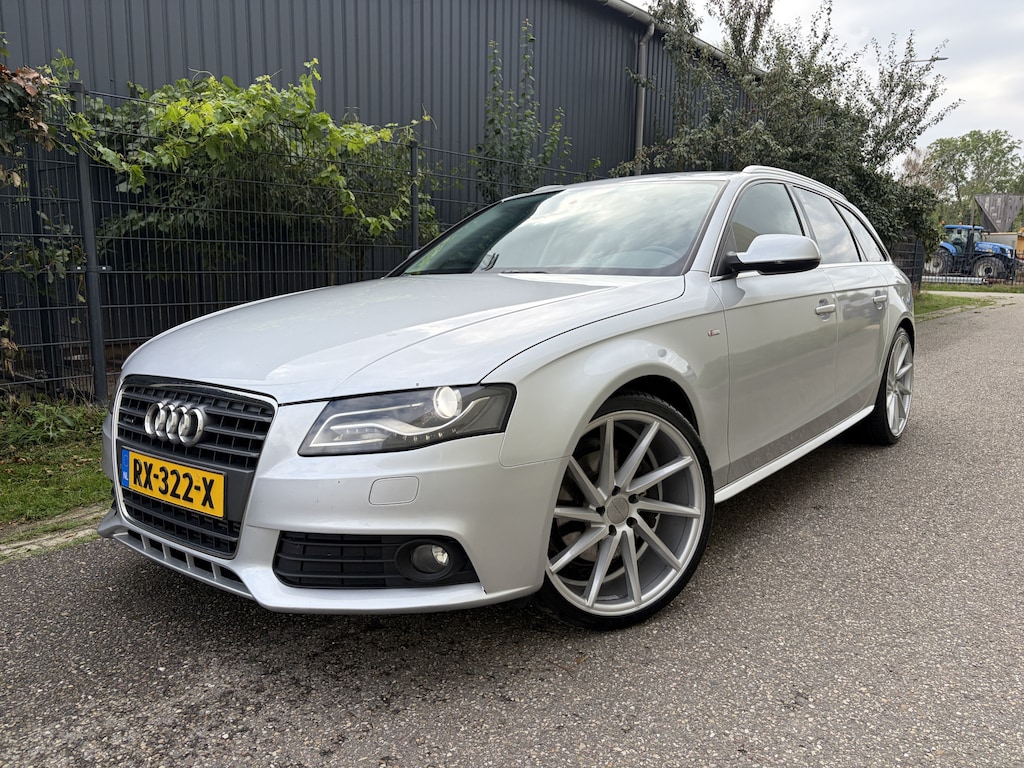 Audi A4 Avant 2.0 TFSI quattro Pro Line S / AUTOMAAT / S-LINE / 20-INCH VOSSEN / AKRAPOVICH