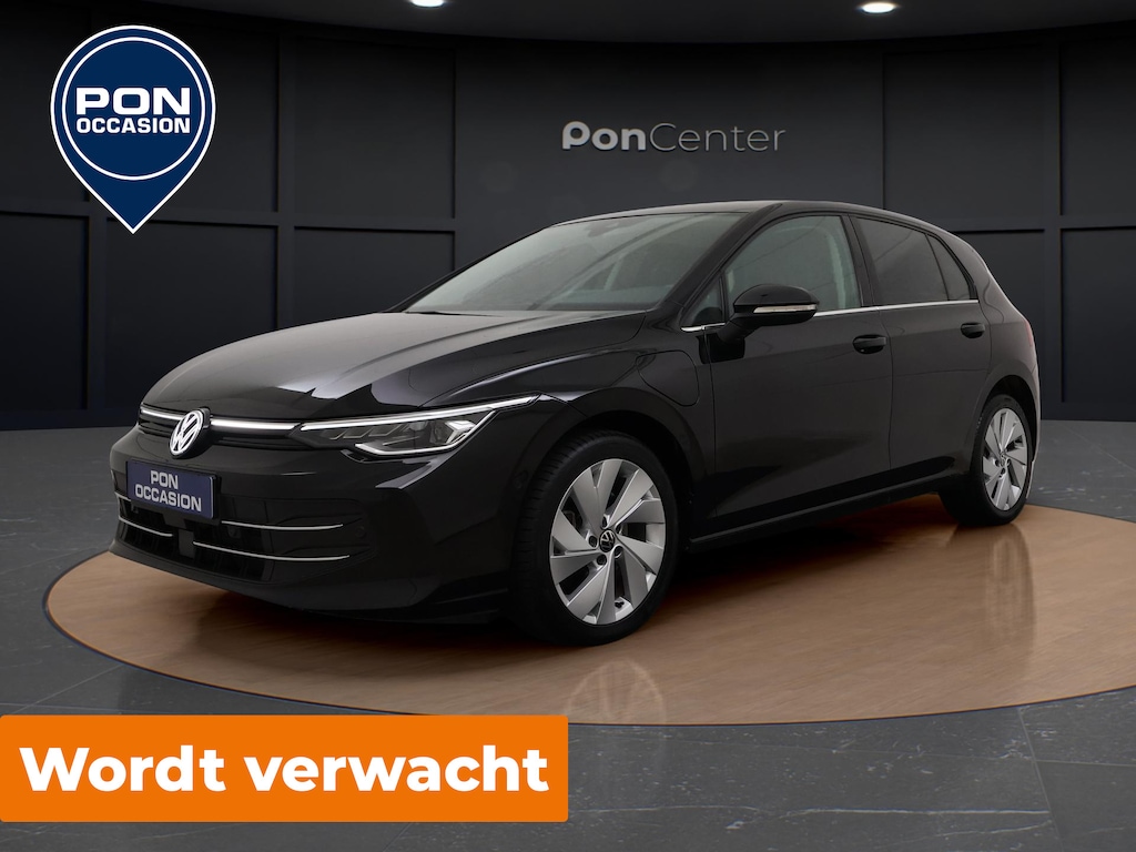 Volkswagen Golf 1.5 eHybrid Style | Camera | Side Assist | ERGO Stoel | ACC | Spiegelpakket | Getint Glas | 17'' |