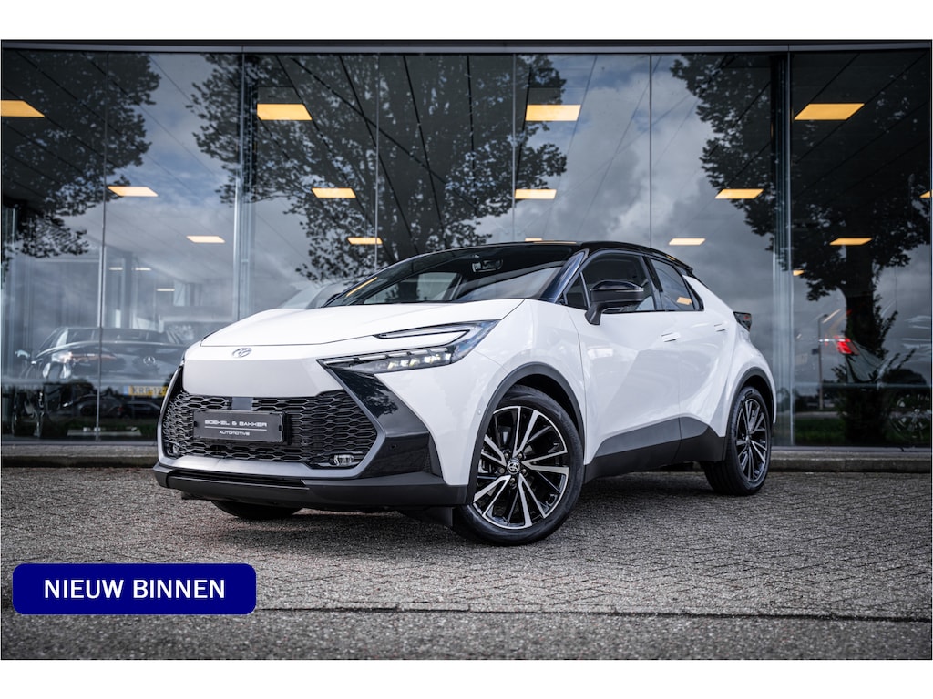 Toyota C-HR / C-HR+ 1.8 Hybrid 140 Executive ** Panodak ** Trekhaak ** Bi-tone ** JBL