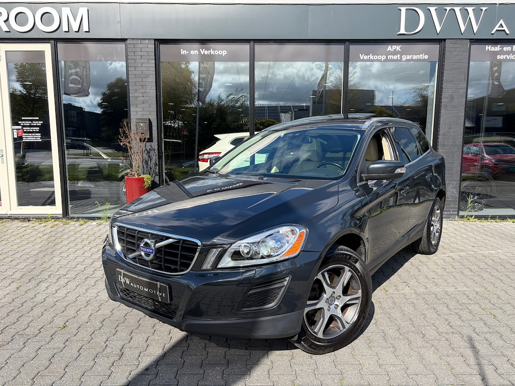 Volvo XC60 2.0 T5 Summum, Automaat
