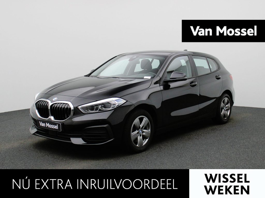 BMW 1-Serie 116i Executive | Automaat | Parkeer sensoren | Navigatie | Virtual cockpit | Cruise control | Bluetooth | Apple Carplay | Stoel verwarming | Climate control