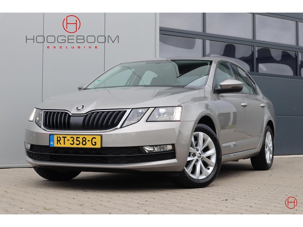 Skoda Octavia 1.0 TSI / Navigatie / Cruise / PDC / Carplay