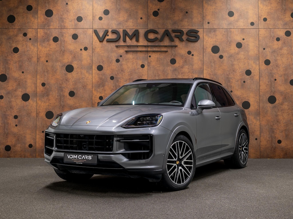 Porsche Cayenne 3.0 E-Hybrid | SportDesign | Burmester | PDCC | Achterasbest. | Trekhaak | Sportuitlaat |